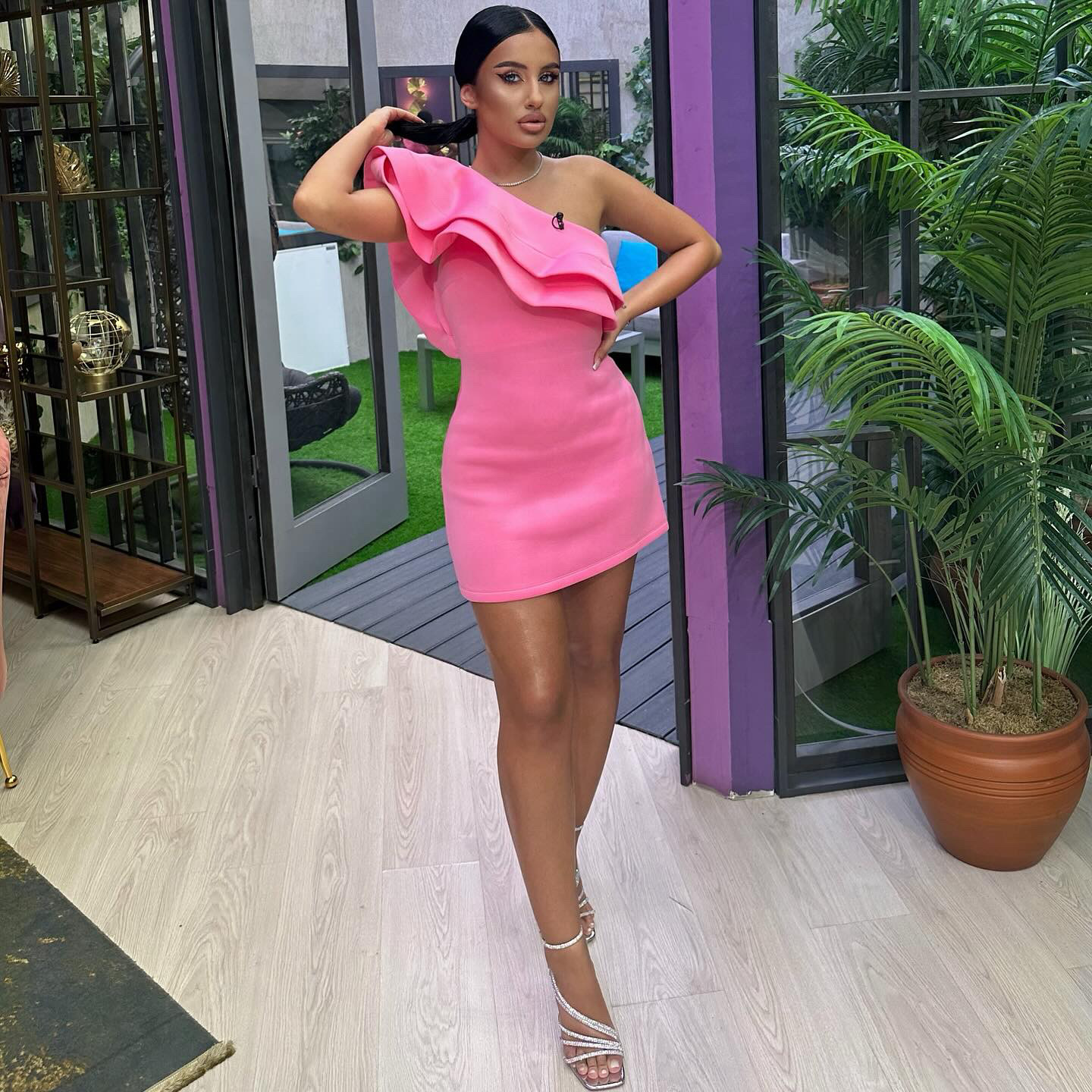 Rochie One Shoulder Pink Ruffle